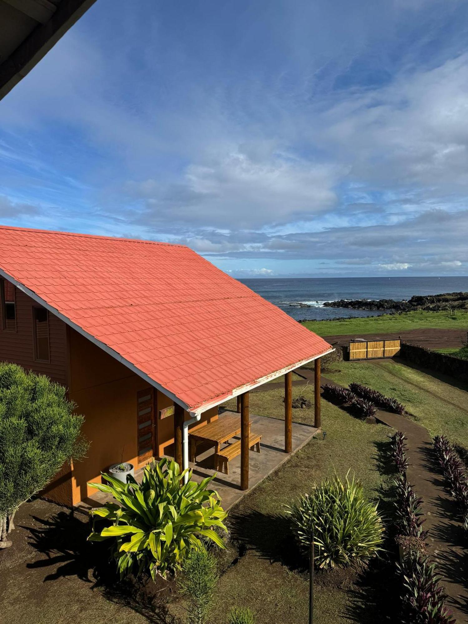 Anavai Rapa Nui Alojamento *