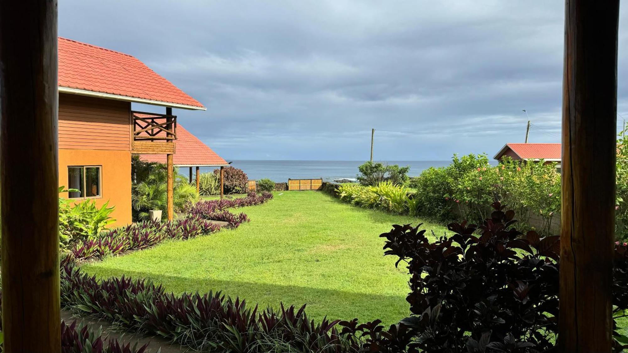 Anavai Rapa Nui * Hanga Roa